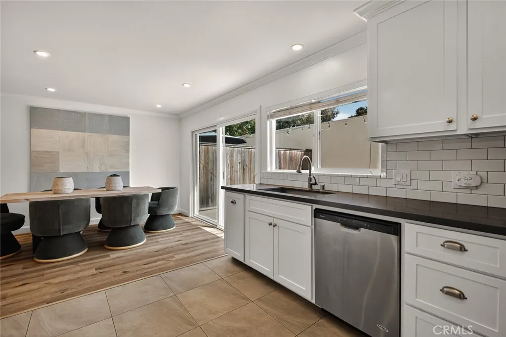 2428 Vista Hogar, Newport Beach, California 92660 home-pic-11