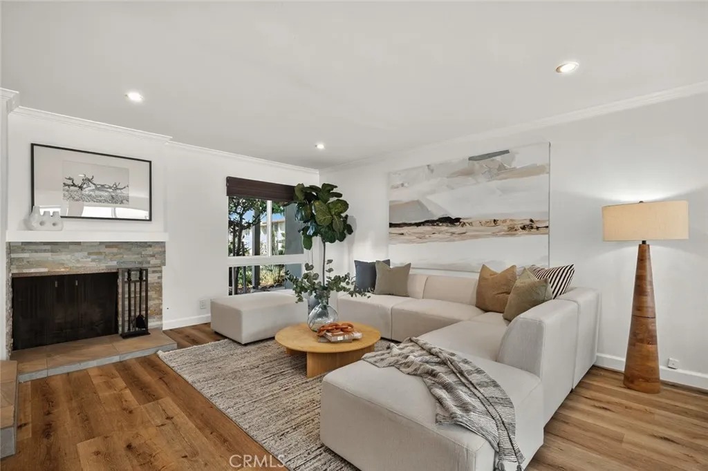 2428 Vista Hogar, Newport Beach, California 92660 home-pic-4