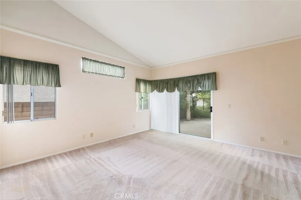 40493 Via Estrada, Murrieta, California 92562 home-pic-22