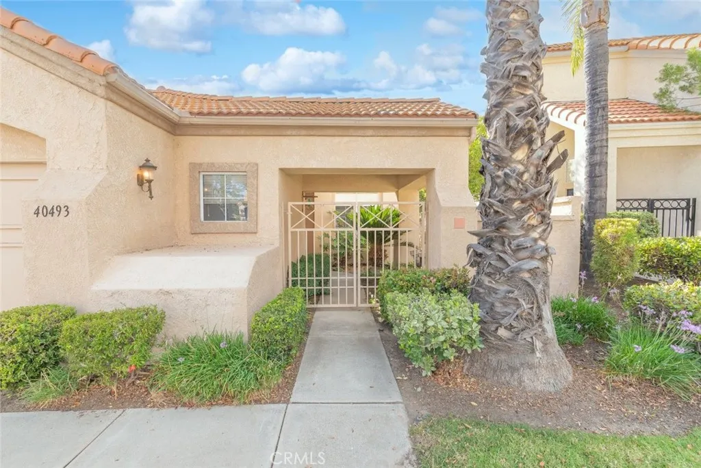 40493 Via Estrada, Murrieta, California 92562 home-pic-6