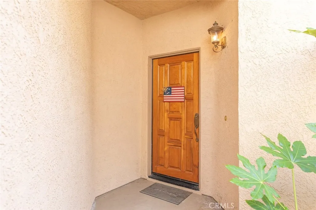 40493 Via Estrada, Murrieta, California 92562 home-pic-7