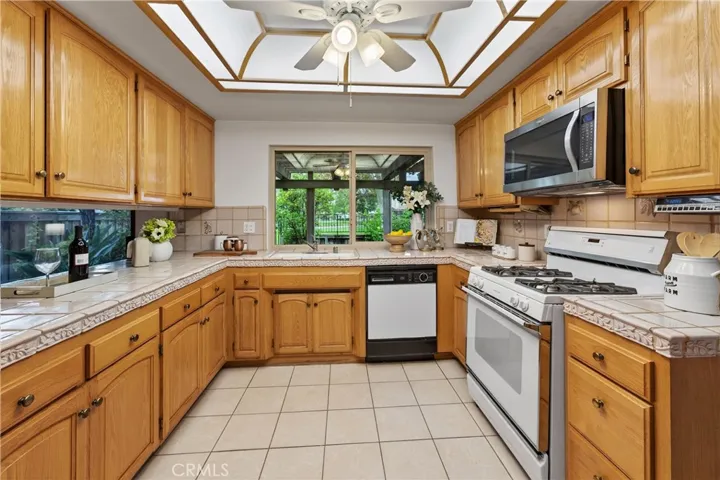 513 Pebble Beach Place, Fullerton, California 92835