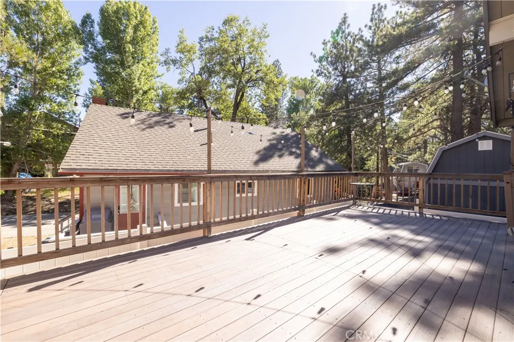 32905 32905 Chipmunk Lane, Arrowbear, California 92382 home-pic-19