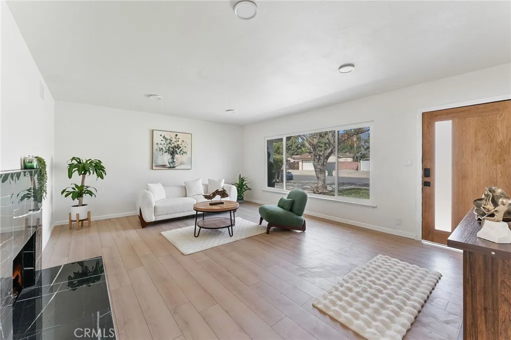 920 E Carroll, Glendora, California 91741 home-pic-6