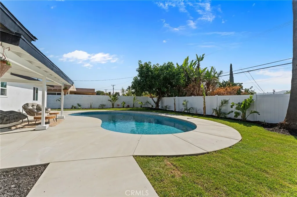 920 E Carroll, Glendora, California 91741 home-pic-39