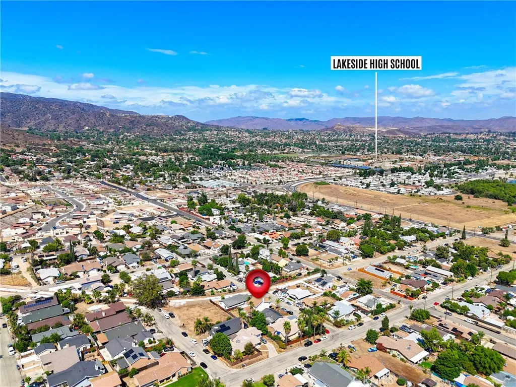 15515 Shadow Mountain, Lake Elsinore, California 92530 home-pic-38