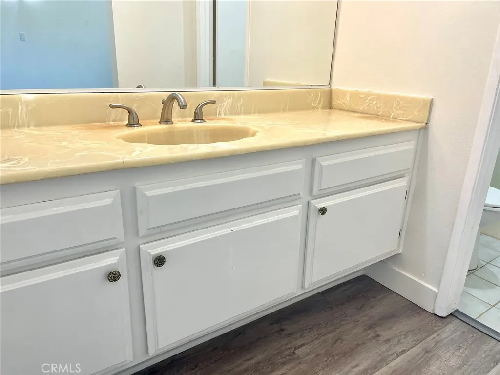 14293 Foothill Boulevard 21, Sylmar, California 91342 home-pic-25