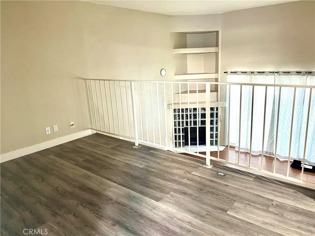 14293 Foothill Boulevard 21, Sylmar, California 91342 home-pic-7