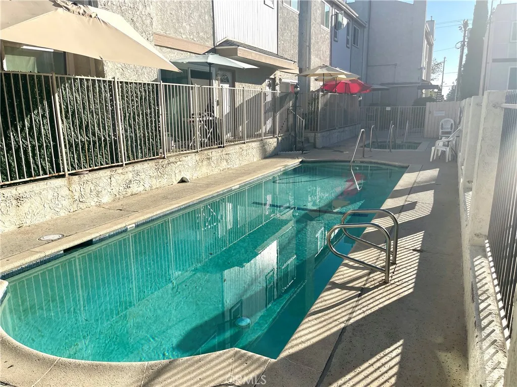 14293 Foothill Boulevard 21, Sylmar, California 91342 home-pic-35