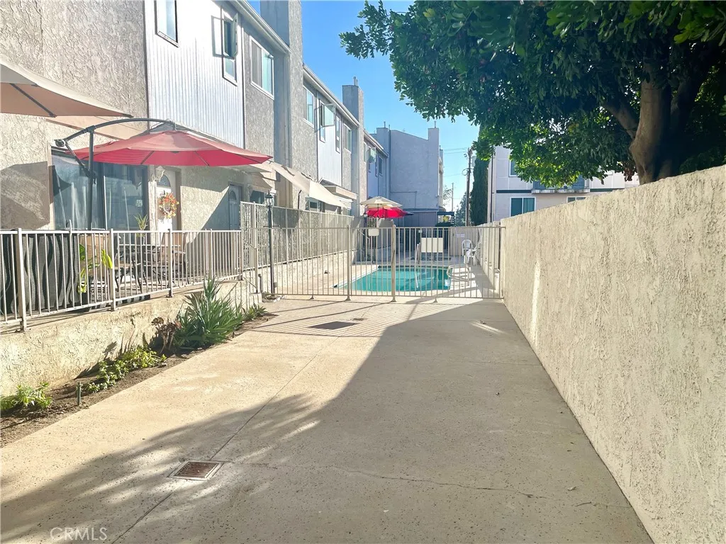 14293 Foothill Boulevard 21, Sylmar, California 91342 home-pic-33