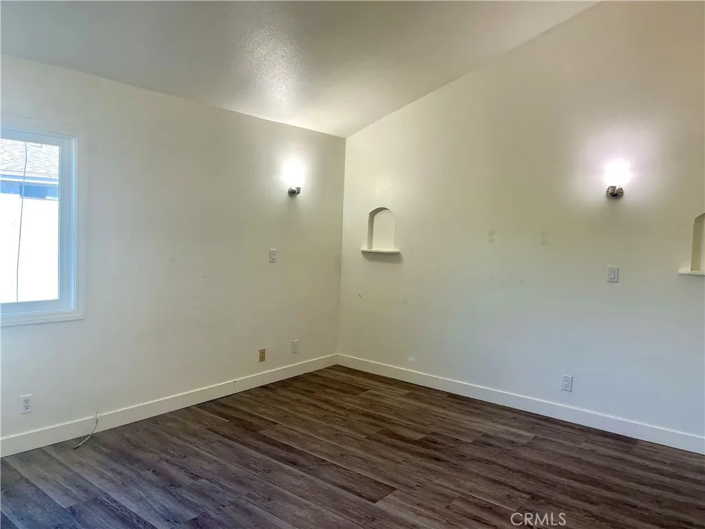 14293 Foothill Boulevard 21, Sylmar, California 91342 home-pic-20