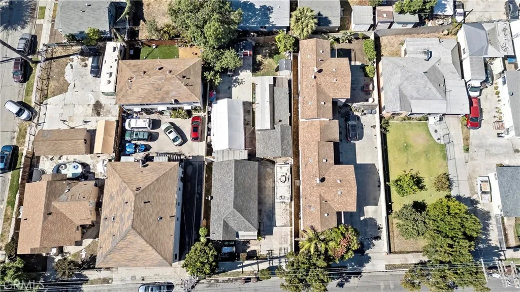 309 N Willowbrook Avenue, Compton, California 90220 home-pic-1