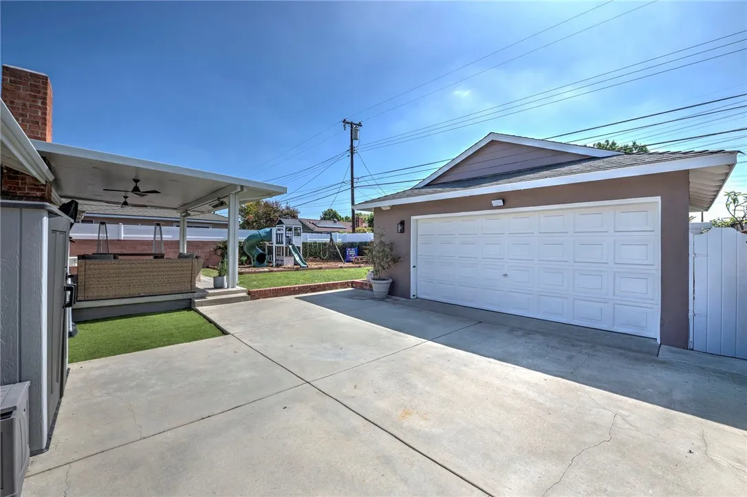 8026 Carnation Drive, Buena Park, California 90620 home-pic-30
