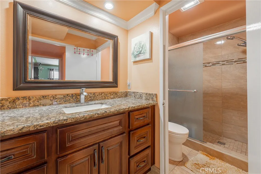 930 N Louise 304, Glendale, California 91207 home-pic-13