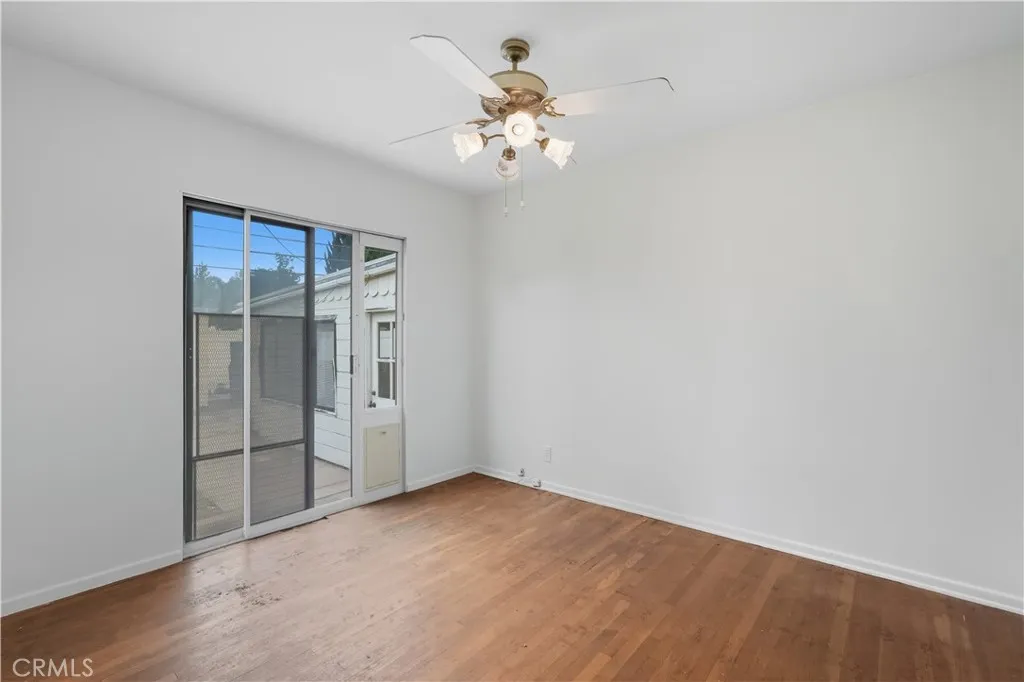 5468 W 120th Street, Hawthorne, California 90250 home-pic-11