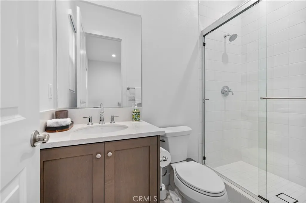 24152 West Corte Ala, Valencia, California 91354 home-pic-52