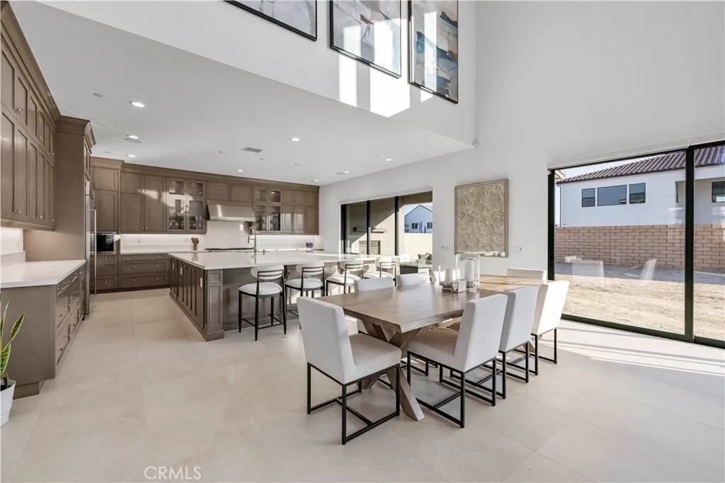 24152 West Corte Ala, Valencia, California 91354 home-pic-13