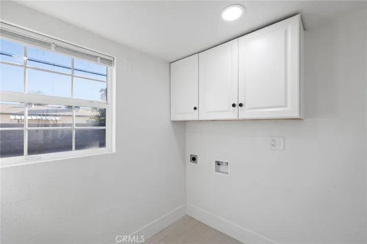 1209 Woodrow Avenue, Bakersfield, California 93308