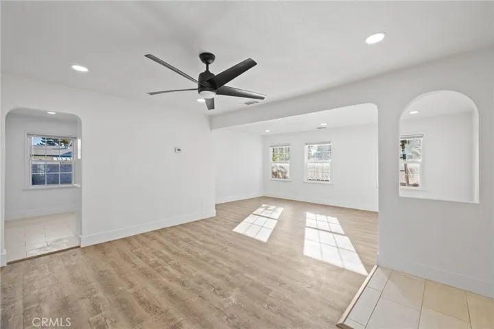 1209 Woodrow Avenue, Bakersfield, California 93308
