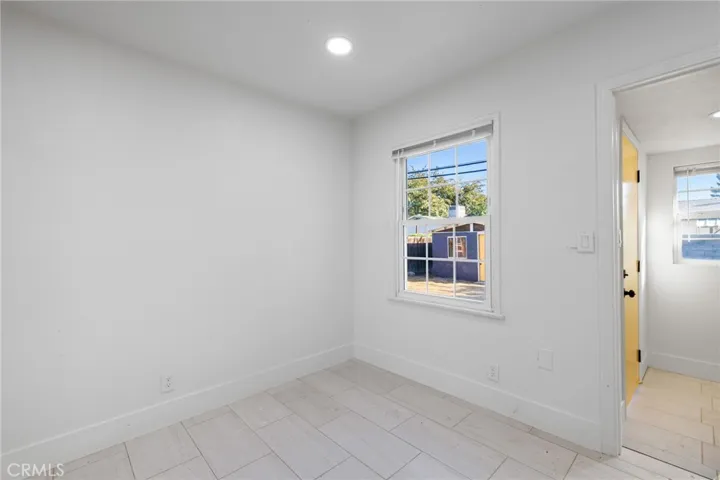 1209 Woodrow Avenue, Bakersfield, California 93308
