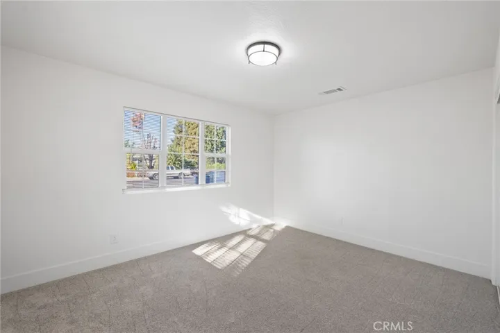 1209 Woodrow Avenue, Bakersfield, California 93308