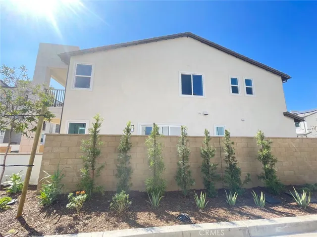 309 Garber, Irvine, California 92618