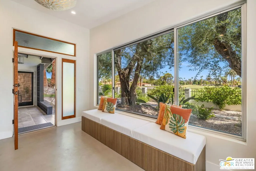 5155 E Bobolink Lane, Palm Springs, California 92264 home-pic-13