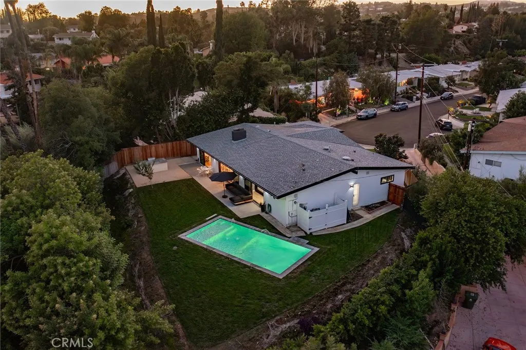 5700 El Canon Avenue, Woodland Hills, California 91367 home-pic-48