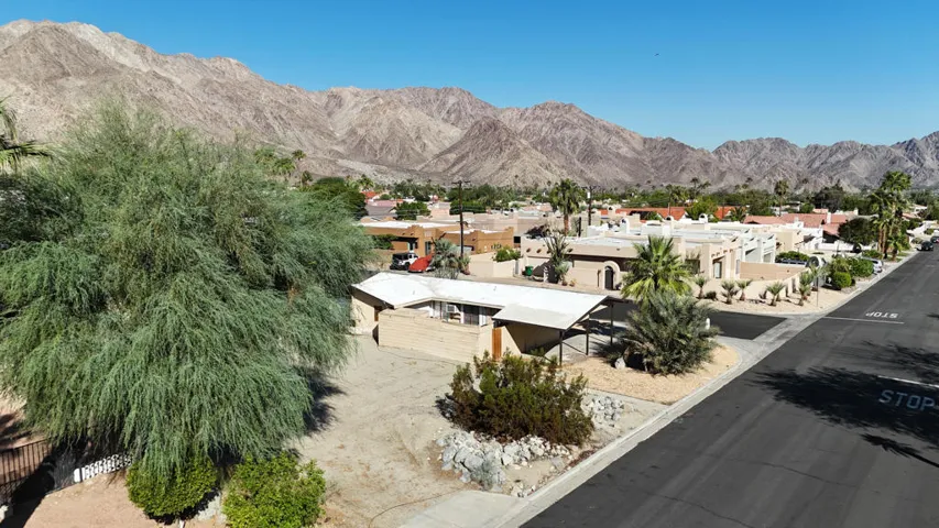 77643 Calle Temecula-2
