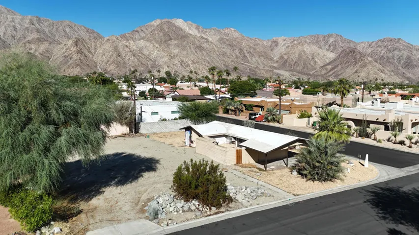 77643 Calle Temecula-3
