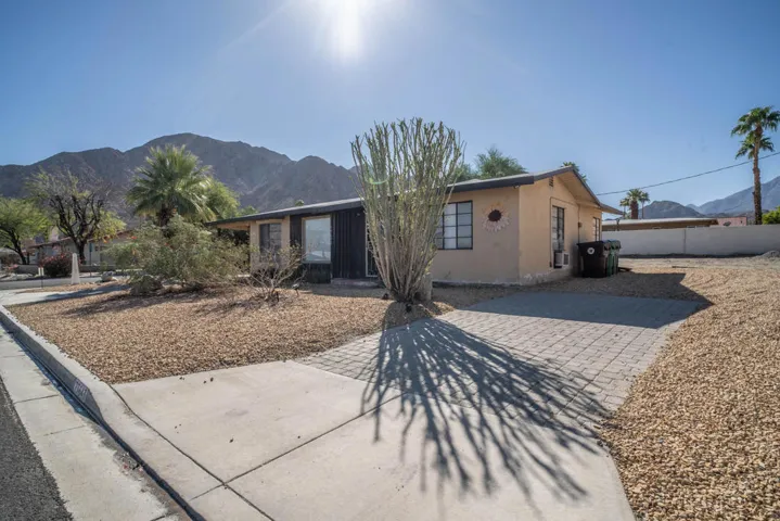 77643 Calle Temecula-28