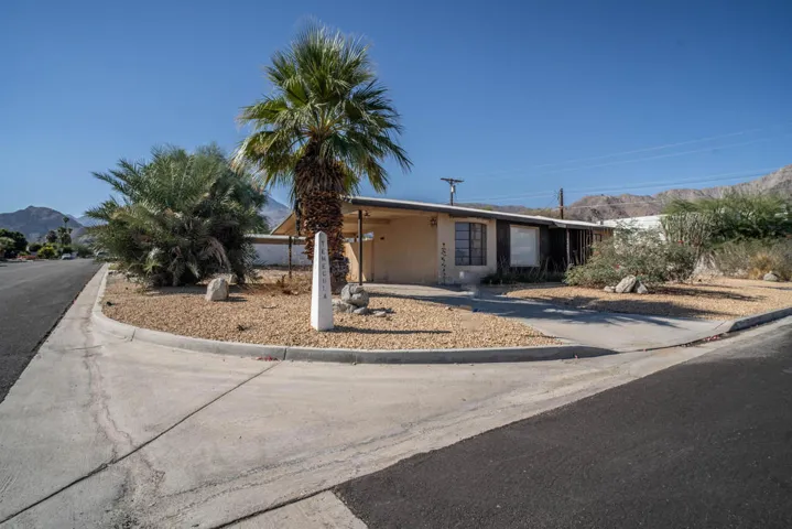77643 Calle Temecula-29
