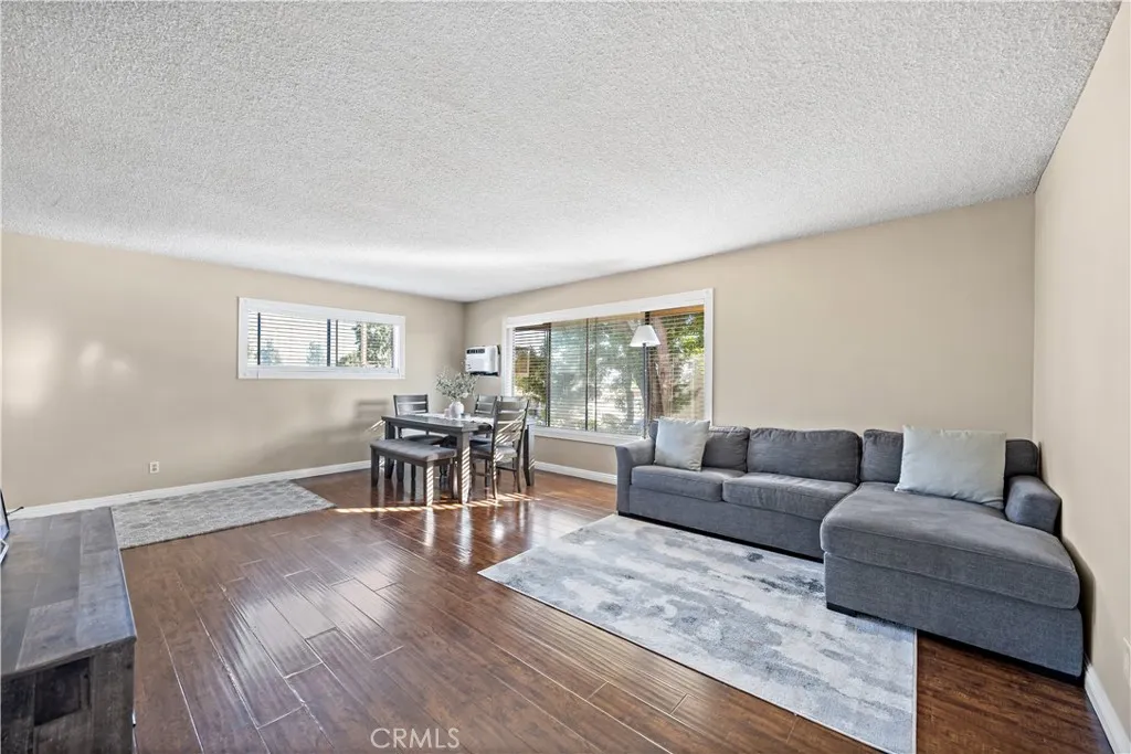 2018 Las Vegas Avenue 18, Pomona, California 91767 home-pic-5