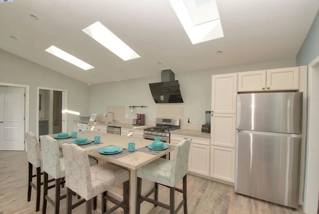 19990 Mines Rd, Livermore, California 94550 home-pic-5