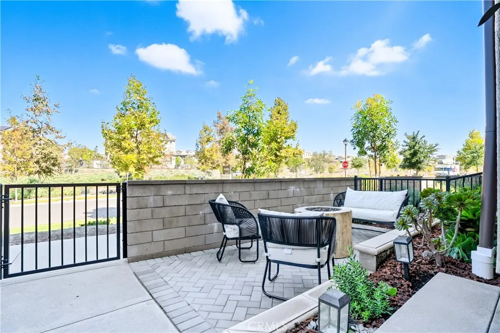221 Gallop Court, Rancho Mission Viejo, California 92694 home-pic-25