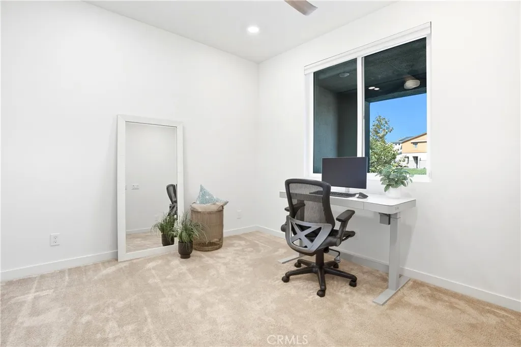 221 Gallop Court, Rancho Mission Viejo, California 92694 home-pic-28