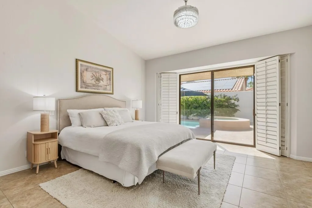 75377 Montecito Drive, Indian Wells, California 92210 home-pic-16