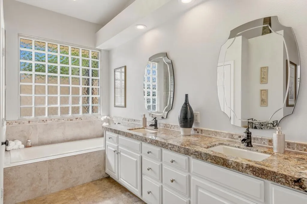 75377 Montecito Drive, Indian Wells, California 92210 home-pic-18