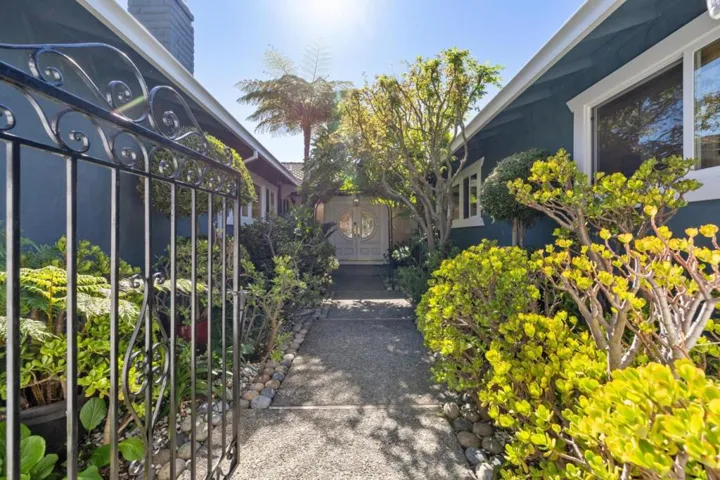 572 Cypress Street, Redwood City, California 94061
