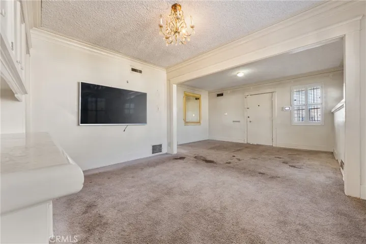 1122 W 77th Street, Los Angeles, California 90044