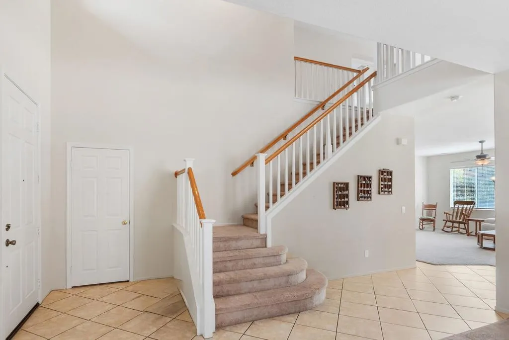 29213 Broken Arrow, Murrieta, California 92563 home-pic-10