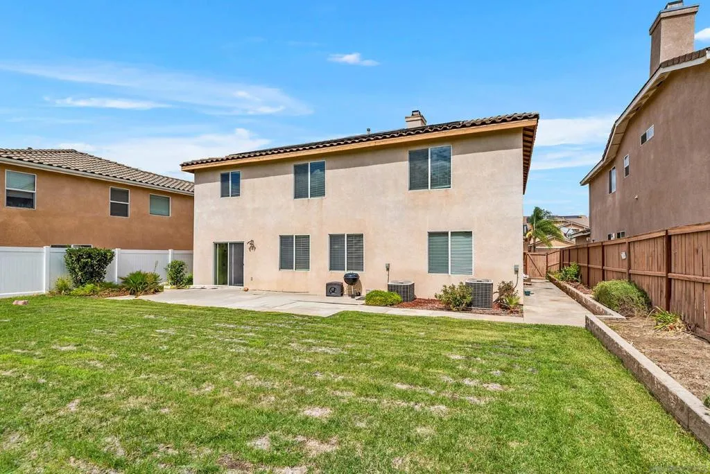 29213 Broken Arrow, Murrieta, California 92563 home-pic-57