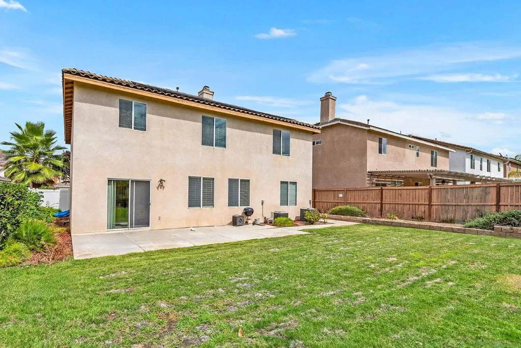 29213 Broken Arrow, Murrieta, California 92563 home-pic-56
