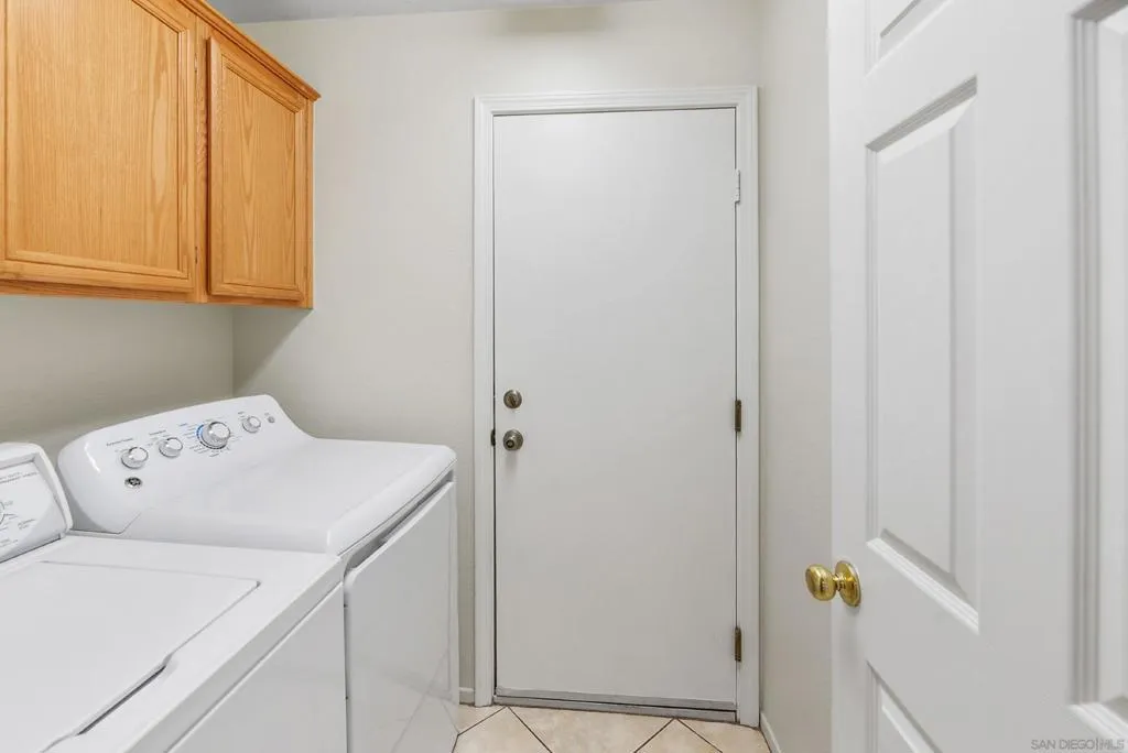 29213 Broken Arrow, Murrieta, California 92563 home-pic-28