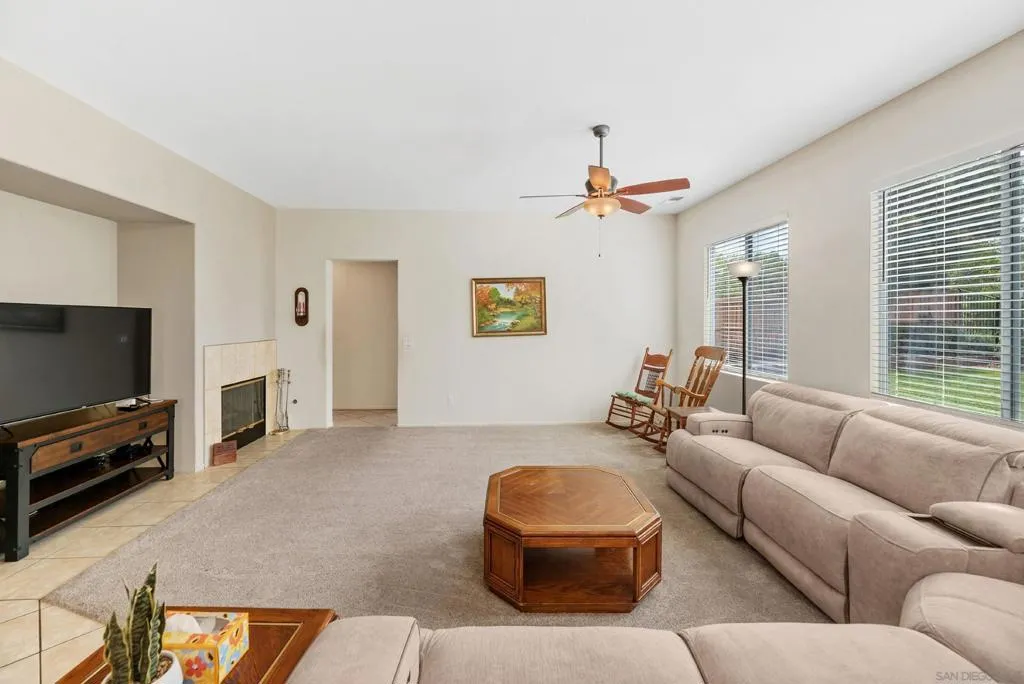 29213 Broken Arrow, Murrieta, California 92563 home-pic-21