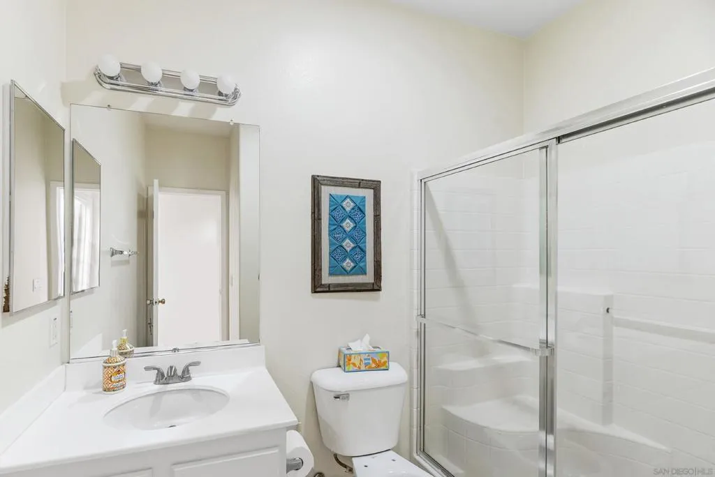 29213 Broken Arrow, Murrieta, California 92563 home-pic-27