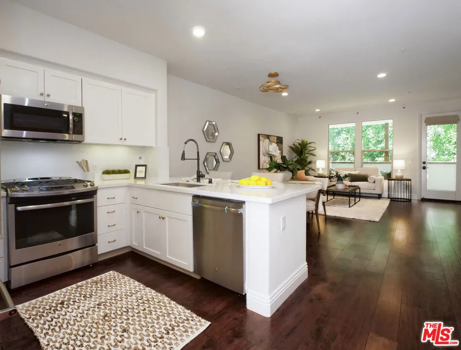28220 Highridge Road 208, Rolling Hills Estates, California 90274 home-pic-6