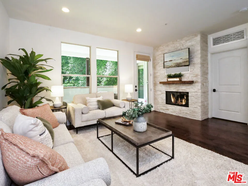 28220 Highridge Road 208, Rolling Hills Estates, California 90274 home-pic-12