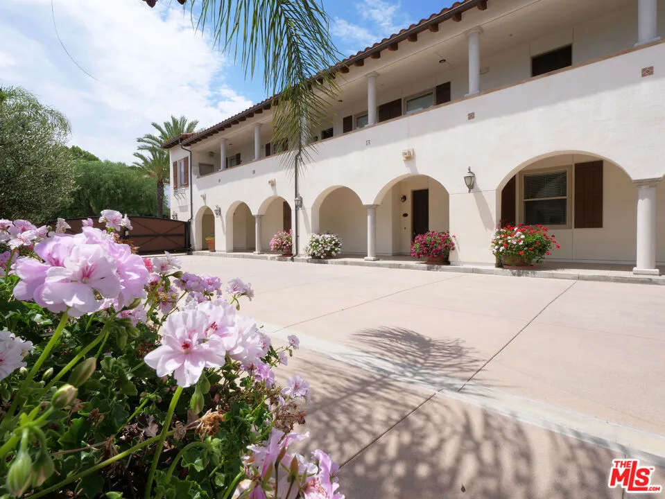 28220 Highridge Road 208, Rolling Hills Estates, California 90274 home-pic-4