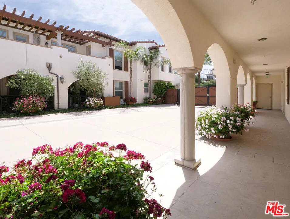 28220 Highridge Road 208, Rolling Hills Estates, California 90274 home-pic-30